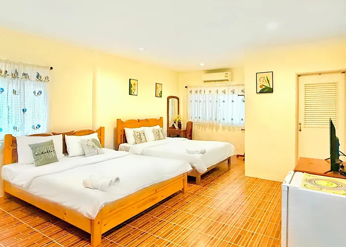 The Golden View รีสอร์ท *