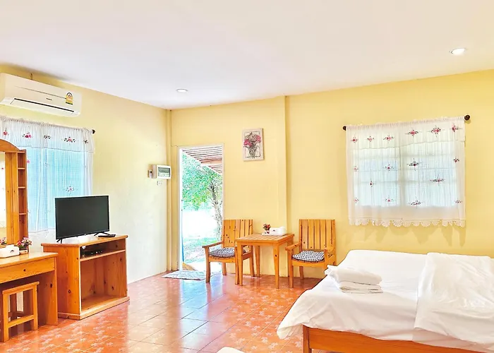 The Golden View รีสอร์ท